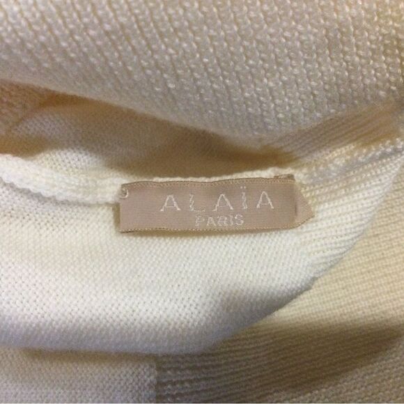 ALAIA Women’s Long Sleeve Button Down Cardigan - Picture 6 of 7